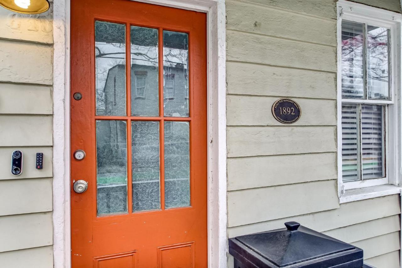 130 Y O Historic Savannah Cottage Off Forsyth Park Exterior photo